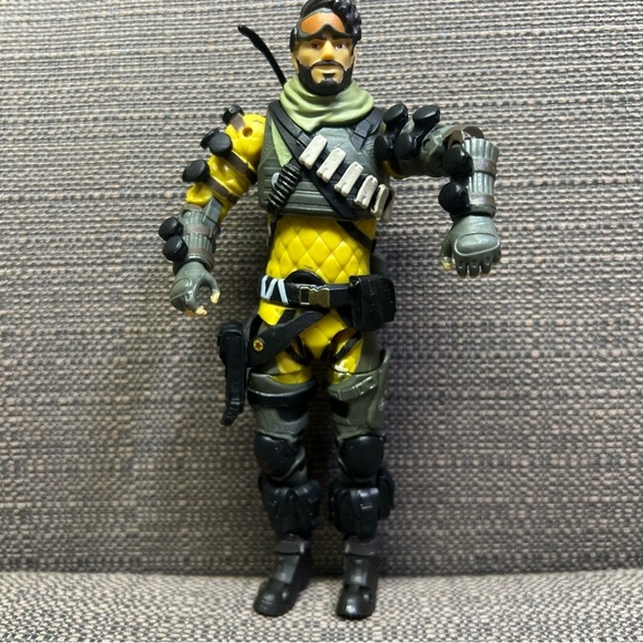 apex legends Mirage 6-Inch Collectible Action Figure Loose - Picture 1 of 4